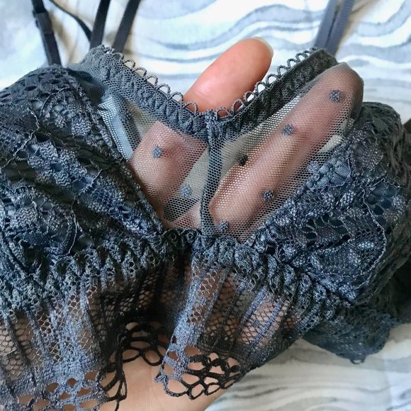 victoria secret bralette - Picture 5 of 10